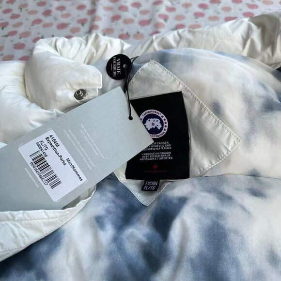 White Canada Goose Pbi Collection Paradigm Freestyle Shell-Down Gilet - Picture 9 of 13